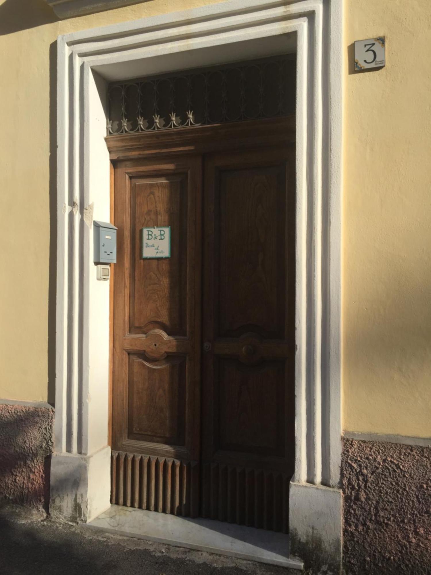 Fronte Al Porto Apartamento Salerno Exterior foto