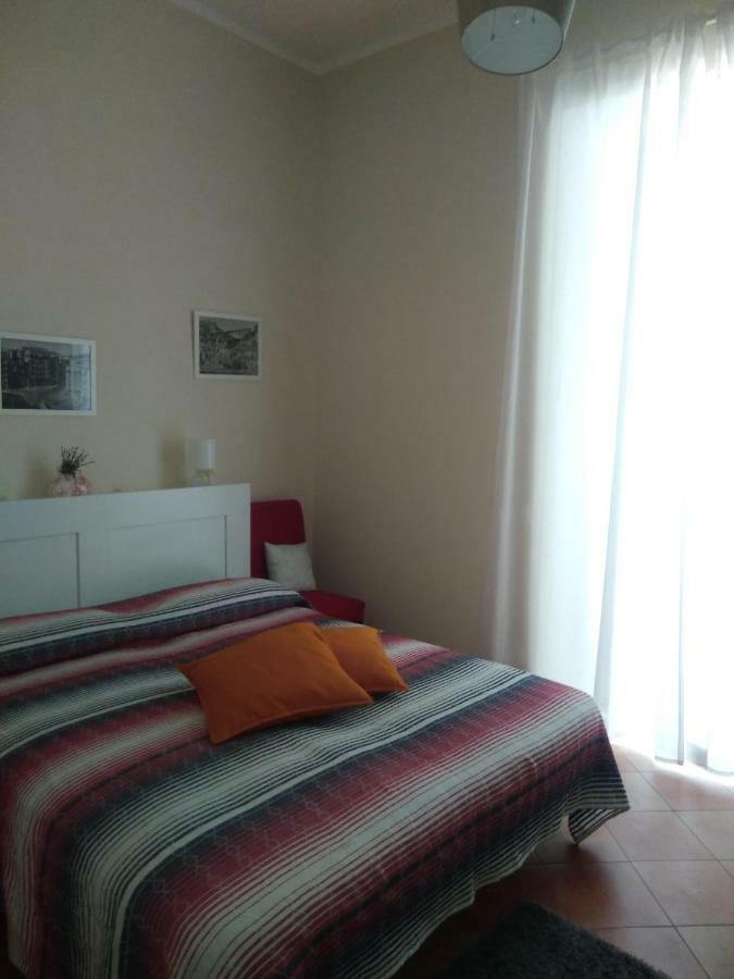 Fronte Al Porto Apartamento Salerno Exterior foto